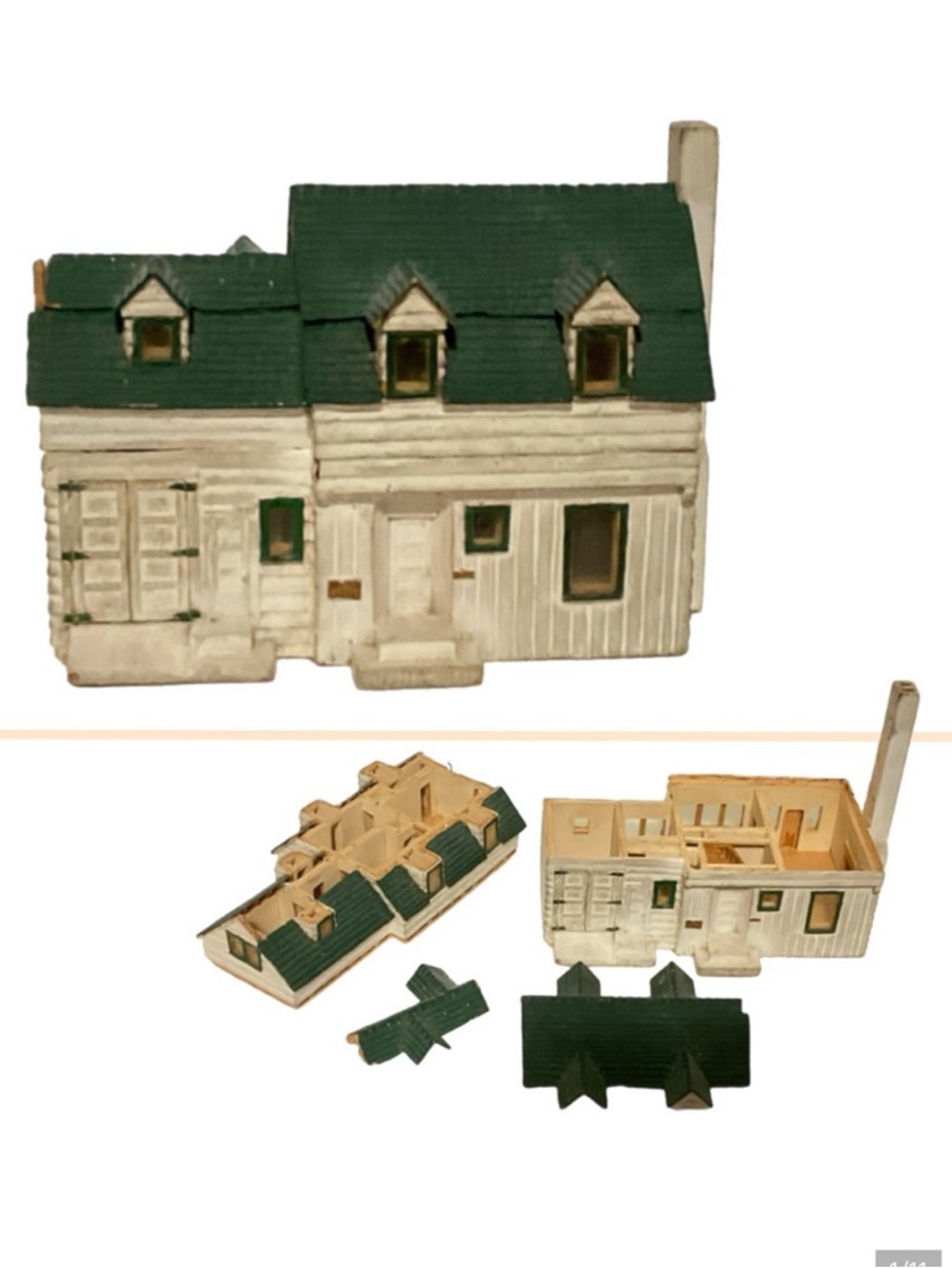 Miniature House - Painted Wood Clapboard 2 Story - Amazing Detail - Picture 1 of 12